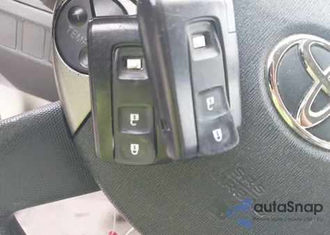 2008 Toyota Prius из США, поврежденный, VIN JTDKB20U487797146